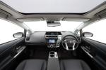 Toyota Prius v 2015 года (AU)